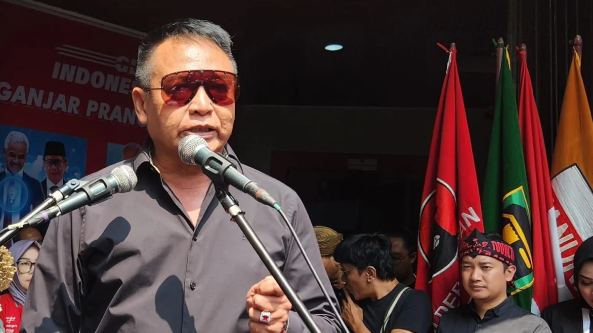 Anggota Komisi I DPR RI Mayjen TNI (p) TB Hasanuddin menyebut pemakzulan presiden bisa dilakukan DPR dengan Hak Angket.