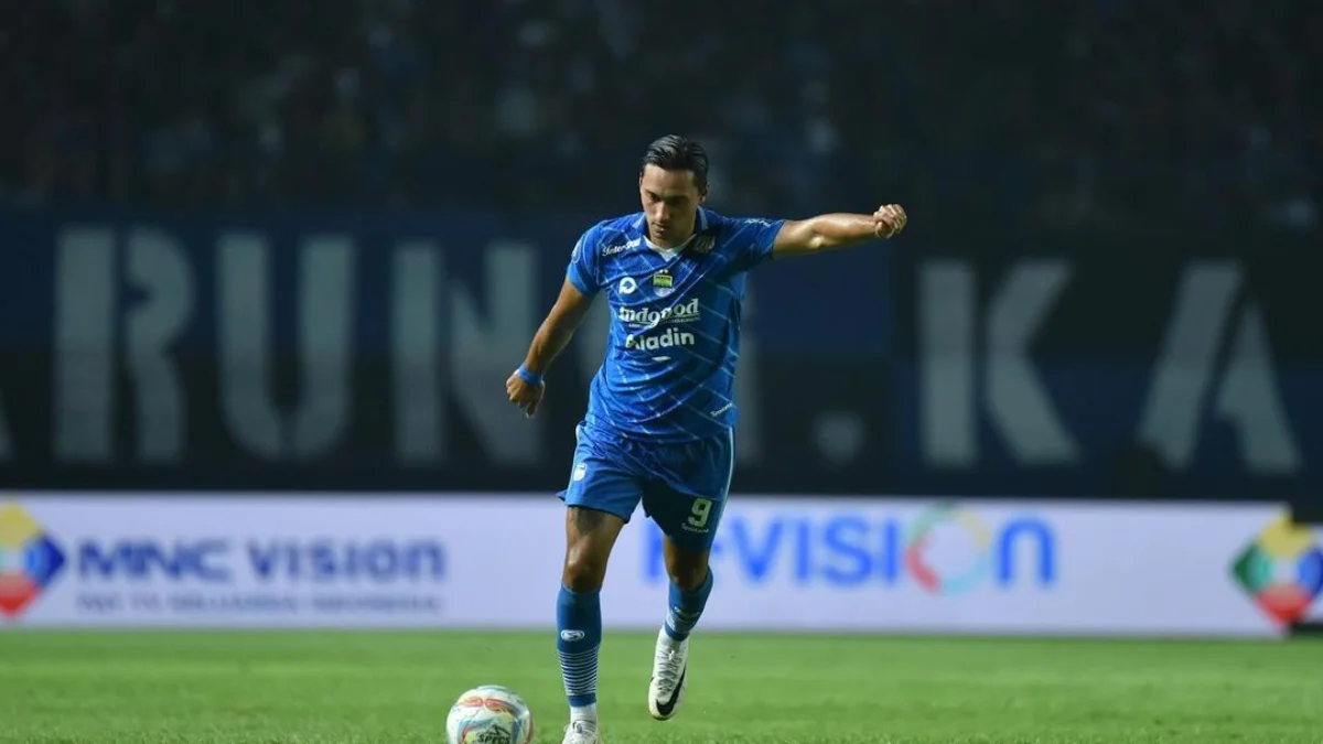 Pemain Persib Bandung Ezra Walian
