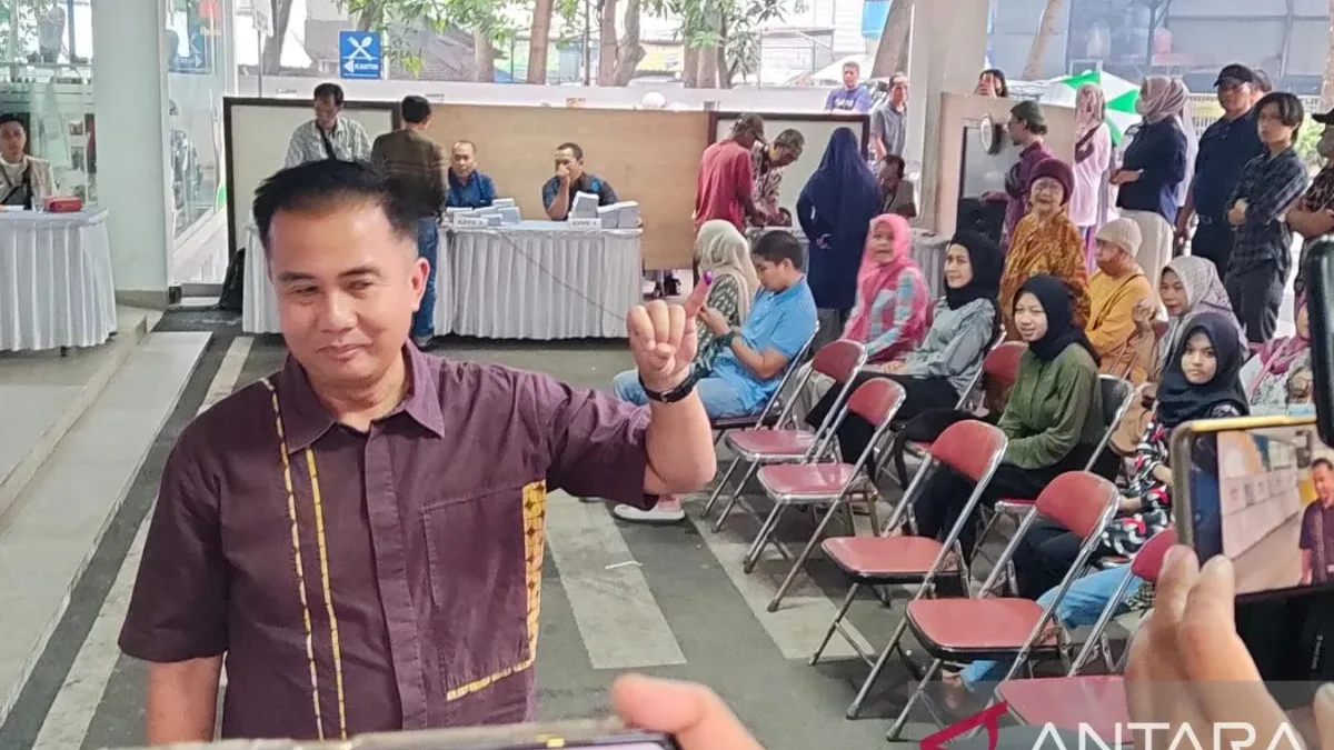 Pj Gubernur Jabar, Bey Triadi Machmudin.