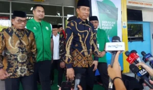 Presiden RI Joko Widodo menyampaikan keterangan pers usai menghadiri Kongres XVI GP Ansor di Pelabuhan Tanjung Priok, Jakarta, Jumat (2/2/2024). ANTARA/Andi Firdaus