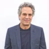 Mark Ruffalo Mendorong Gencatan Senjata di Jalur Gaza: Panggilan untuk Perdamaian di Tengah Agresi Israel