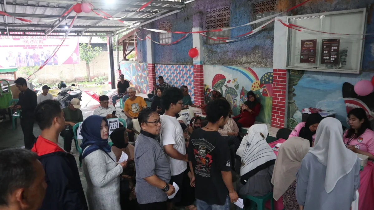 Puluhan Petugas KPPS di Bandung Barat Tumbang Akibat Kelelahan