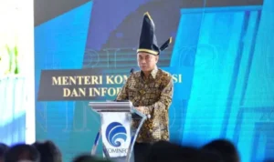 Menyambut Indonesia Digital 2045, Kecepatan Internet Ditargetkan Lompat 30 Kali Lipat Menteri Komunikasi dan Informatika Budi Arie Setiadi saat peresmian pembangunan Fasad dan Gedung UPT Balai/Loka Monitor Spektrum Frekuensi Radio (SFR) Kelas I Makassar, di Gowa, Kamis (1/2/2024). ANTARA/HO/Pemkab Gowa