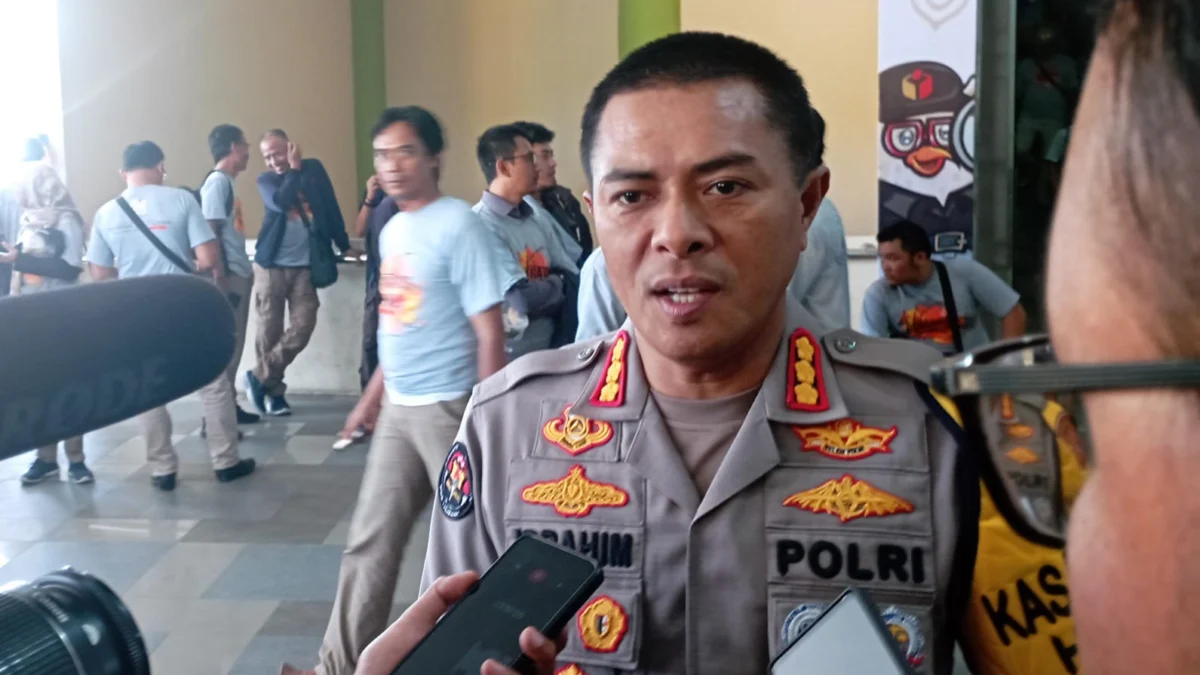 118.312 TPS di Jabar akan Dijaga Ketat Personel Kepolisian saat Hari Pencoblosan nanti Dok. Kabid Humas Polda Jabar, Kombes Pol Ibrahim Tompo. Jum'at (9/2). Foto. Sandi Nugraha.