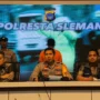 Kapolresta Sleman Kombes Pol Yuswanto Ardi merilis kasus penipuan dan pemalsuan dokumen ijazah dokter gadungan yang pernah bekerja di PSSI dan PSS Sleman, Selasa 30 Januari 2024-Dok. Polresta Sleman-