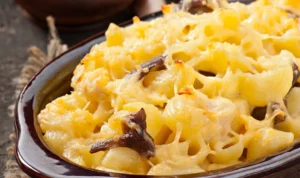 Creamy Abis! Resep Mudah Membuat Macaroni Schotel di Rumah (ilustrasi: Freepik)