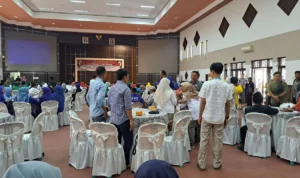 Pj Wali Kota Banjar dan Ketua DPRD saat mendatangi satu persatu Celeg DPRD Banjar saat silaturahmi di Aula Setda Kota Banjar, Kamis 1 Februari 2024