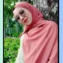 Siti Romah (25), gadis asal Desa Ciheulang Tongoh, Kecamatan Cibadak, Kabupaten Sukabumi dikabarkan hilang dan masih belum diketahui keberadaannya.