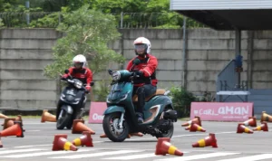 Siap Jadi Pusat Perhatian, AHM Hadirkan Skutik Premium Fashionable New Honda Stylo 160  