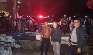 Kepolisian Sukabumi saat mendatangi lokasi kejadian.