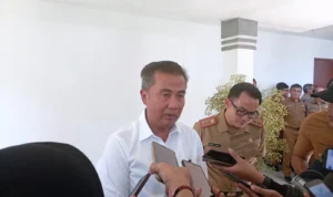 Pj Gubernur Jabar, Bey Triadi Machmudin.