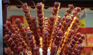 Resep Tanghulu, Camilan Manis dan Segar Untuk Sajian Imlek!