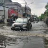 Banjir yang melanda Cingised, Kota Bandung beberapa waktu lalu.