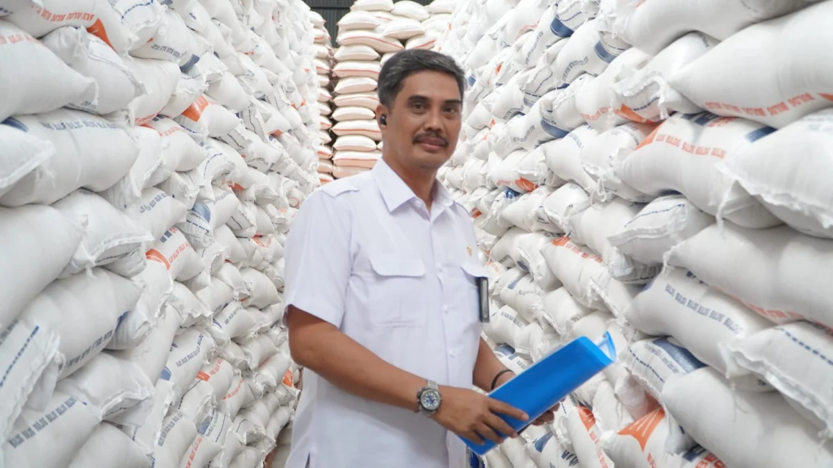 M. Attar Rizal, Pemimpin Wilayah BULOG Jabar.