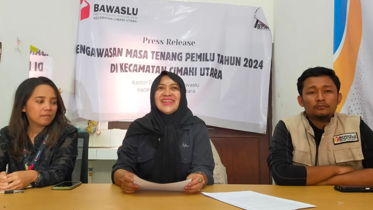 Doc. Koordinator Divisi (Kordiv) Penanganan Pelanggaran dan Penyelesaian Sengketa (PPPS) Panwascam Cimahi Utara, Ani Nurleni dalam Jumpa Pers Pengawasan Masa Tenang Pemilu (istimewa)