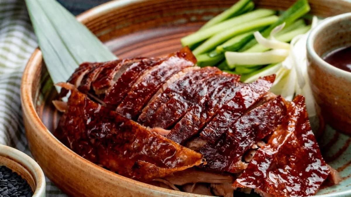 Resep Istimewa Bebek Peking Kaya Akan Rasa Khas Tiongkok! (ilustrasi: Freepik)