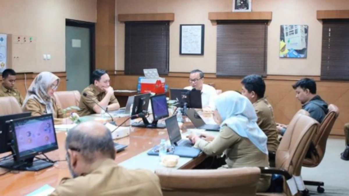 Ilustrasi rapat evaluasi implementasi hibah kompetitif oleh Bappeda Jabar / Hendrik Muchlison