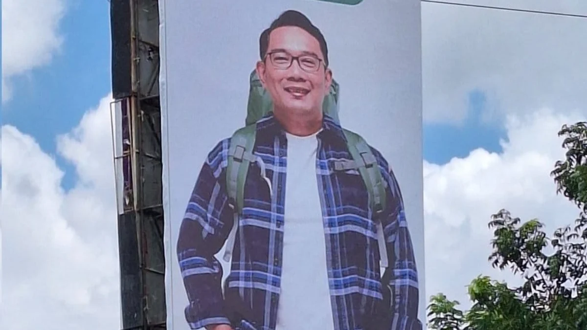 Baliho Ridwan Kamil "OTW Jakarta" yang menghebohkan jagad dunia maya beberapa waktu lalu.