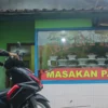 Jeritan pengusaha rumah makan di Kota Bandung terkait kenaikan harga beras yang melambung tinggi (Pandu Muslim / JE)