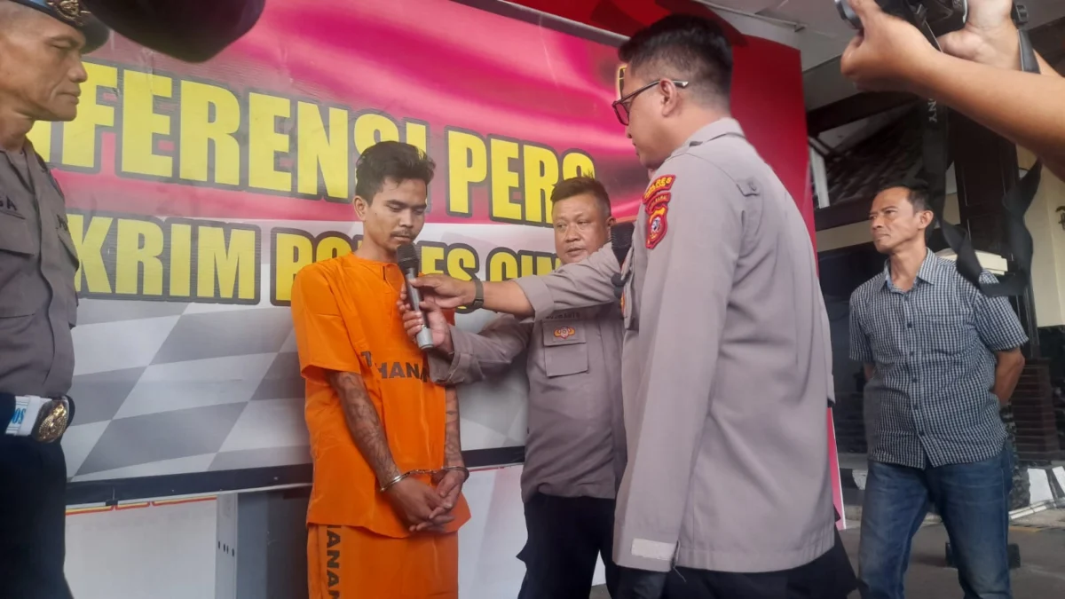 Karena Cemburu, Pria di Cimahi Aniaya Kekasihnya Hingga Terkapar Karena Cemburu, Pria di Cimahi Aniaya Kekasihnya Hingga Terkapar