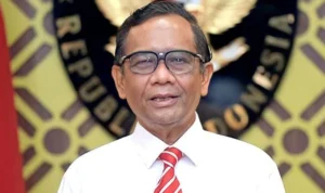 Dampak Konflik Kepentingan Membuat Mahfud MD Mengundurkan Diri dari Menko Polhukam