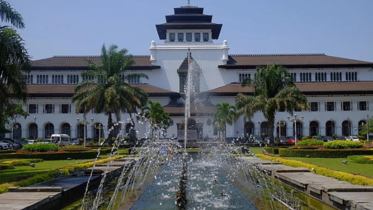 Daftar Daerah Terkaya yang Ada di Provinsi Jawa Barat Daftar Daerah Terkaya yang Ada di Provinsi Jawa Barat