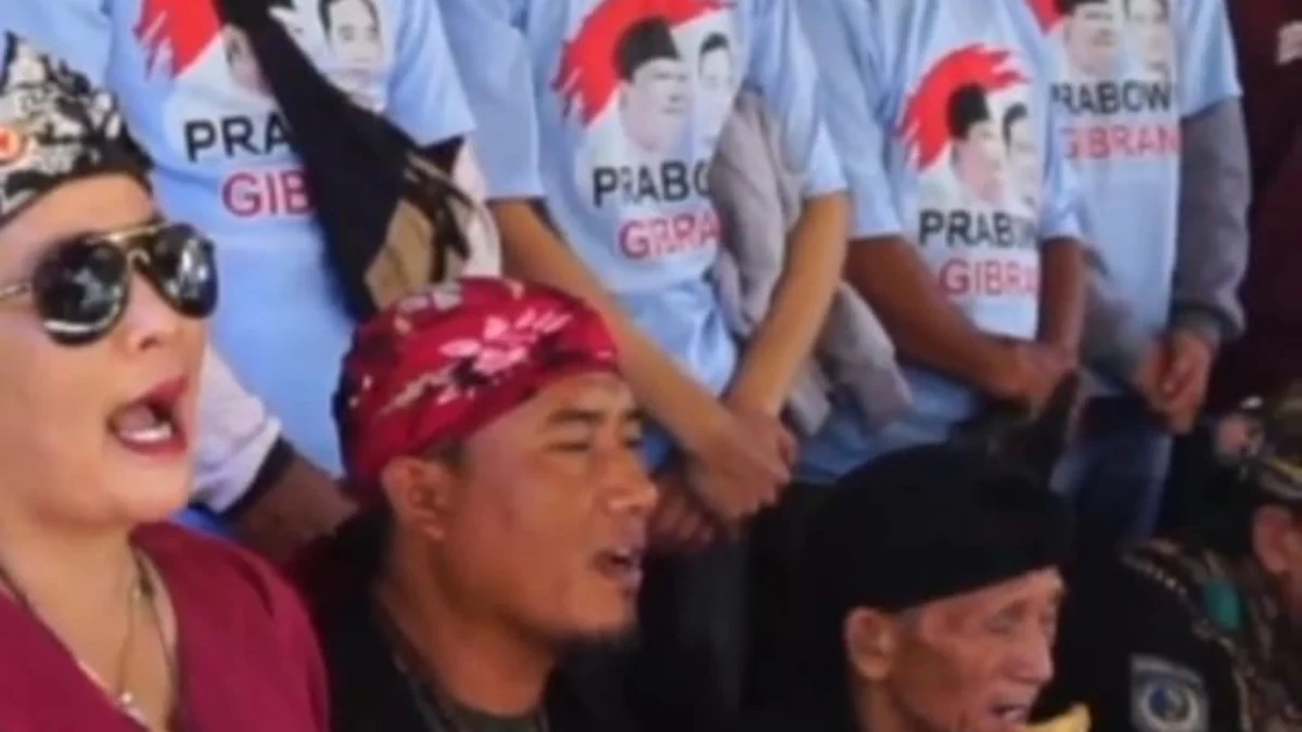 Ratusan Warga dan Budayawan Kawargian Cimahi-KBB Deklarasi Dukung Prabowo-Gibran