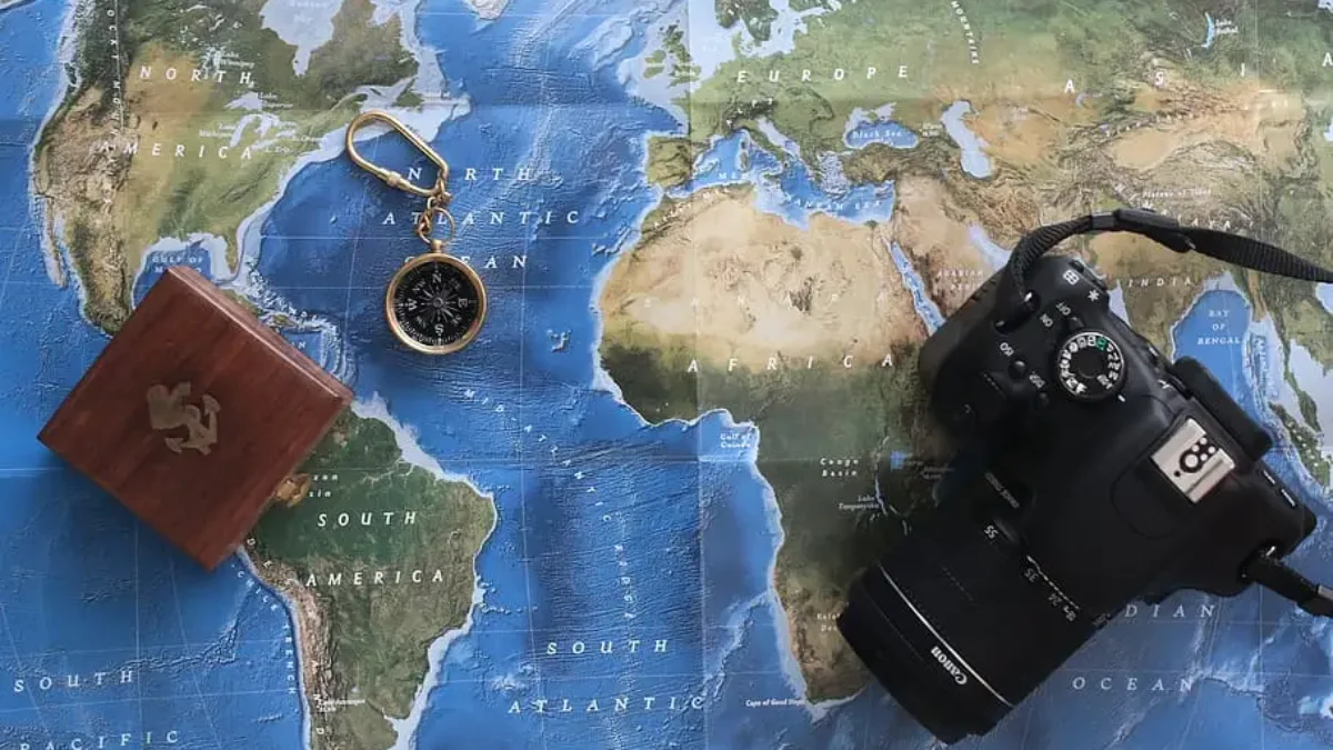 12 Pekerjaan yang Bisa Bikin Kamu Keliling Dunia, Pekerjaan Asyik Sambil Traveling!
