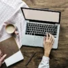 Tips Sukses Menjadi Digital Nomad di 2024, Cara Terbaru Menghasilkan Uang dari Internet