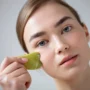 Manfaat Gua Sha, Kerokan Tradisional Tiongkok untuk Kesehatan dan Kecantikan!
