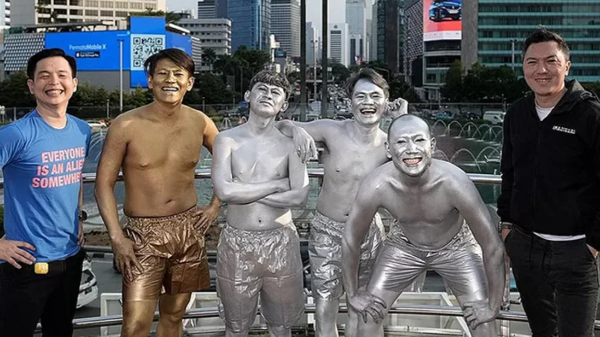 Usai Tembus 7 Juta Penonton, Pemeran Agak Laen Penuhi Janji jadi Manusia Silver