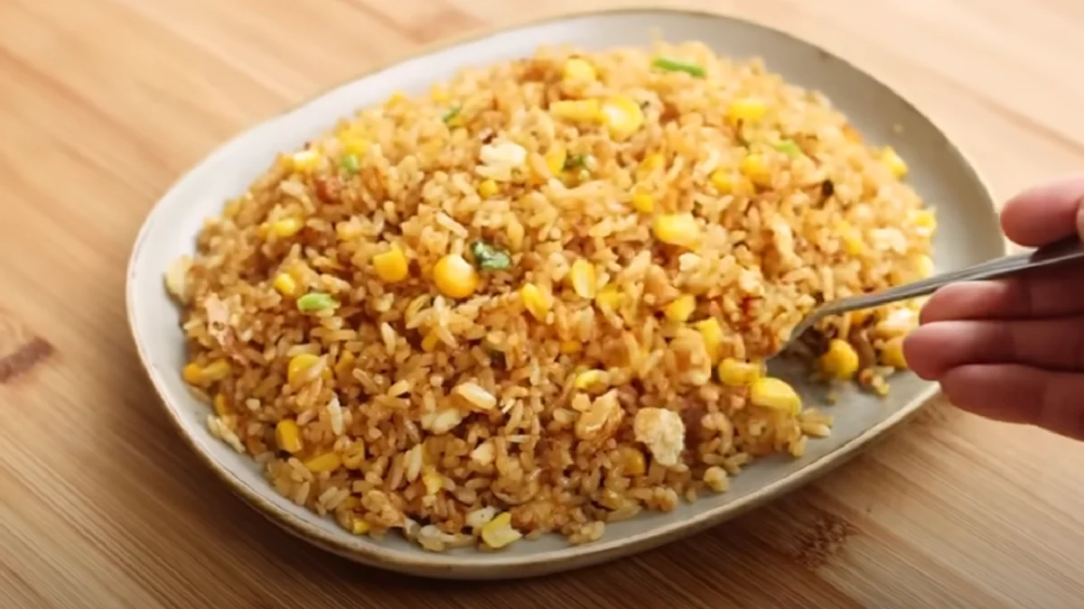 Praktis! Resep Nasi Goreng Emas untuk Menu Sarapan Sehat Praktis! Resep Nasi Goreng Emas untuk Menu Sarapan Sehat