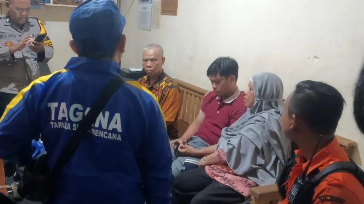 Sempat Tersesat, Pemuda Asal Bogor yang Nekat Solo Trekking ke Bukit Paniisan Berhasil Ditemukan Tim SAR temukan warga Bogor yang tersesat di Bukit Paniisan