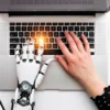 Ilustrasi Robot Trading Smart Wallet Diblokir, Ketahui Faktor Pendorong Maraknya Penipuan Robot Trading di Indonesia/ Freepik