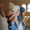 ILUSTRASI Doa setelah Sholat Tarawih saat Ramadhan. (pexels)