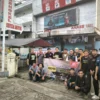 Ikatan Motor Honda Purwakarta (IMHP) menggelar kegiatan berbagi kebahagiaan membagikan takjil untuk berbuka puasa.