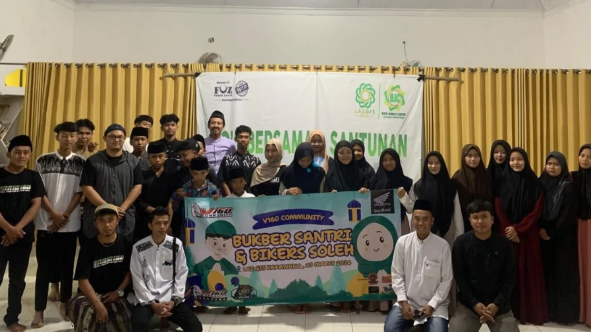 Acara buka puasa bersama dengan Komunitas Honda Vario 160 di Karawang.