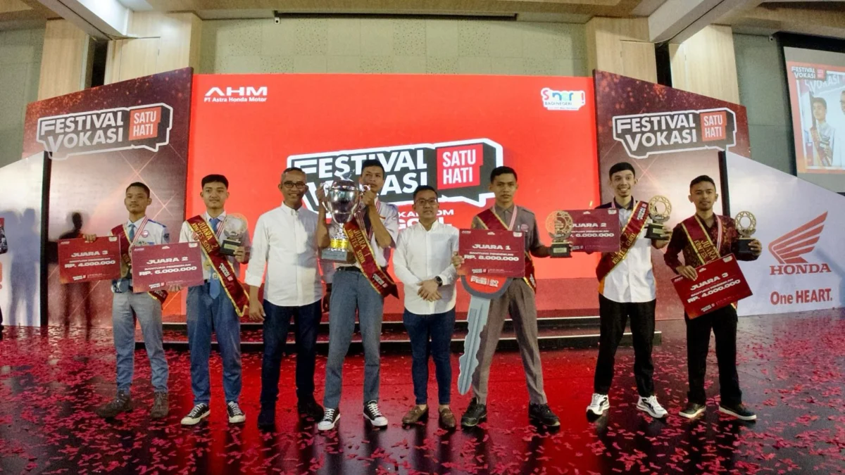 Para pemenang di Ajang Festival Vokasi Satu Hati 2024