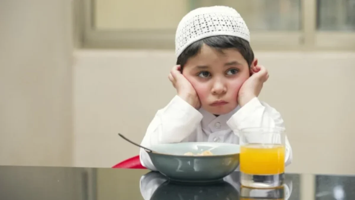 Ini Dia Waktu Ideal Anak Mulai Belajar Puasa, Orang Tua Wajib Tahu!