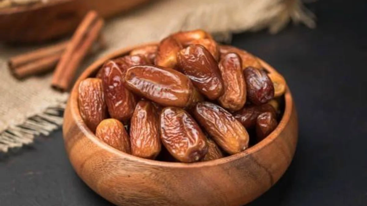 Bagus Dikonsumsi Saat Ramadan, Ini 5 Manfaat Kurma Bagi Kesehatan
