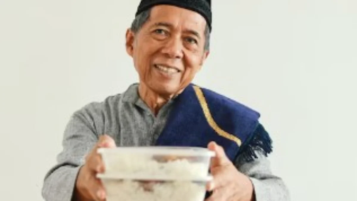 ILUSTRASi Membayar Fidyah bagi yang tidak bisa menjalankan puasa Ramadhan. (freepik)