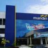 Ilustrasi Cara Tukar Uang Baru di Bank Mandiri/ Gedung Bank Mandiri Area Kupang di Kota Kupang, NTT. (ANTARA/HO-Humas Bank Mandiri Area Kupang)