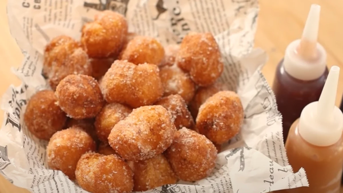 Bikin Menu Takjil, Resep Donat Mini Tanpa Mixer dan Ulen!