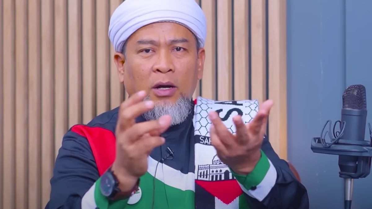 Banyak yang berbicara soal badai matahari 2024 adalah menjadi tanda awal dari kiamat. Begini penjelasannya menurut Ustad Zulkifli Ali