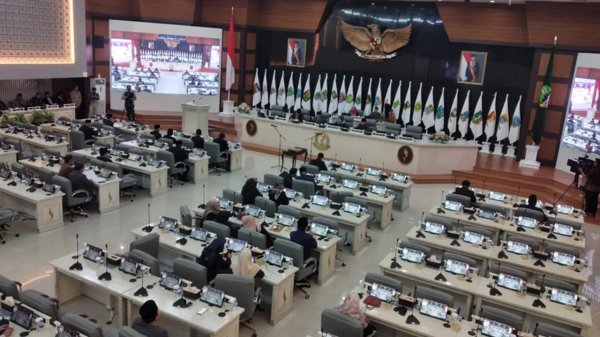 Suasana rapat DPRD Jabar/ Istimewa/