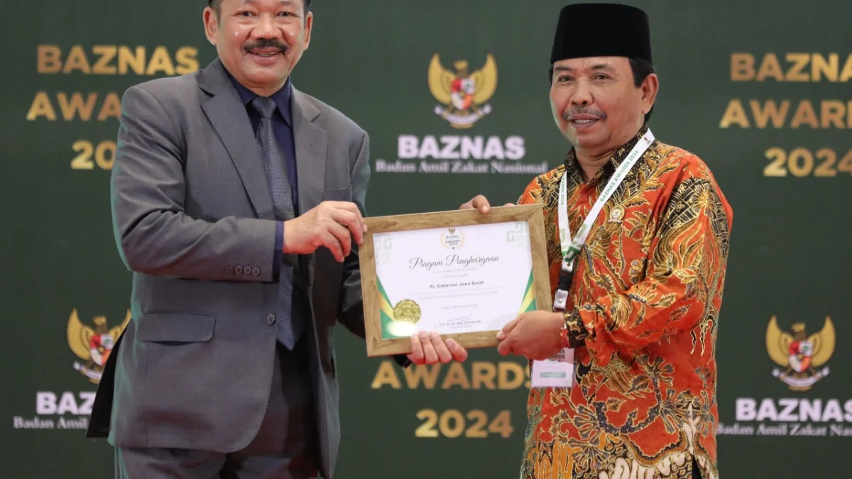 Masif Galang Bantuan Palestina, Baznas Jabar Raih 2 Penghargaan Baznas Award 2024