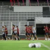 Pemain Timnas Indonesia saat melakukan TC dengan jersey baru dari Erspo, Senin (18/3).
