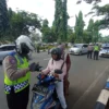 Operasi keselamatan Lodaya di Jalan Tegar Beriman, Kabupaten Bogor, Selasa (5/3). Foto: Sandika Fadilah/Jabarekspres.com