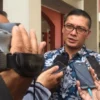 Pengamat Politik Unpad Prof Dr Obsatar Sinaga mengungkap kategori sosok tokoh yang dinilai layak maju Pilwakot Bandung.