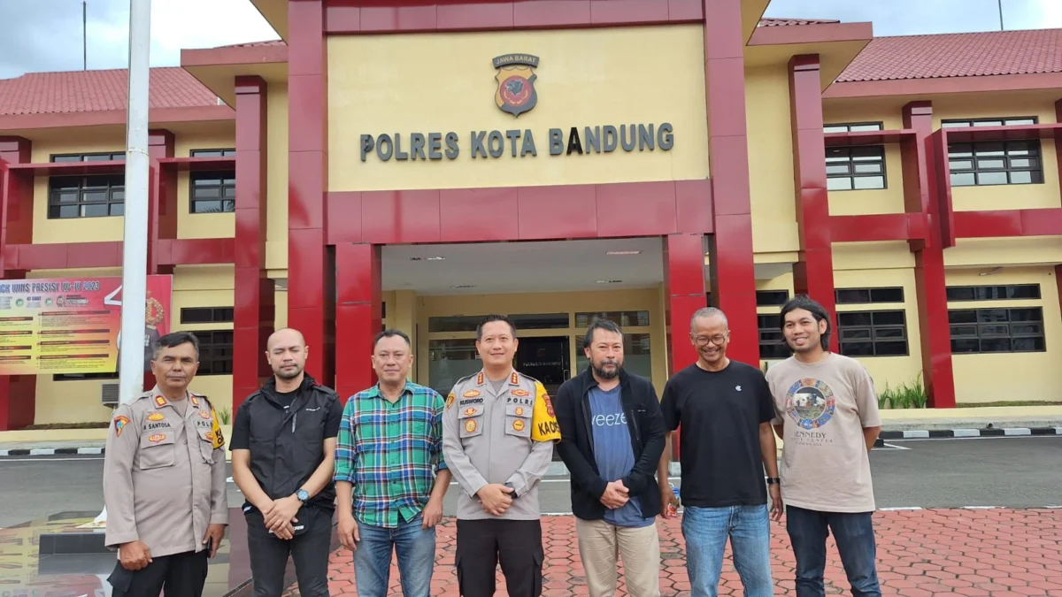 Persib vs Persija Tanpa Penonton, Polresta Bandung Minta Bobotoh Tak Datang ke Stadion Laga Klasik Persib vs Persija Dipastikan Tanpa Penonton, Polresta Bandung Minta Bobotoh Jangan Paksakan ke Stadion Lebih Baik Menonton di Rumah. Foto Istimewa